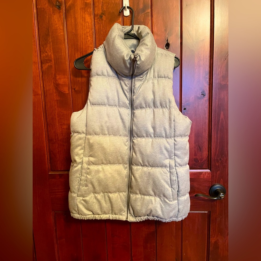 Old Navy Puffer Vest